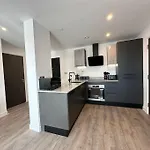 Luxury Central York Apartment